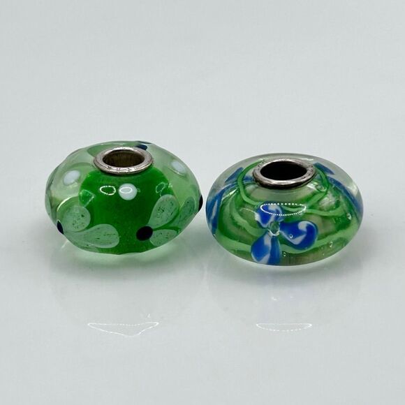 TROLLBEADS Set of 2, Blue & Green Theme Flowers & Ferns LAA 925S NEW Condition - Picture 8 of 8